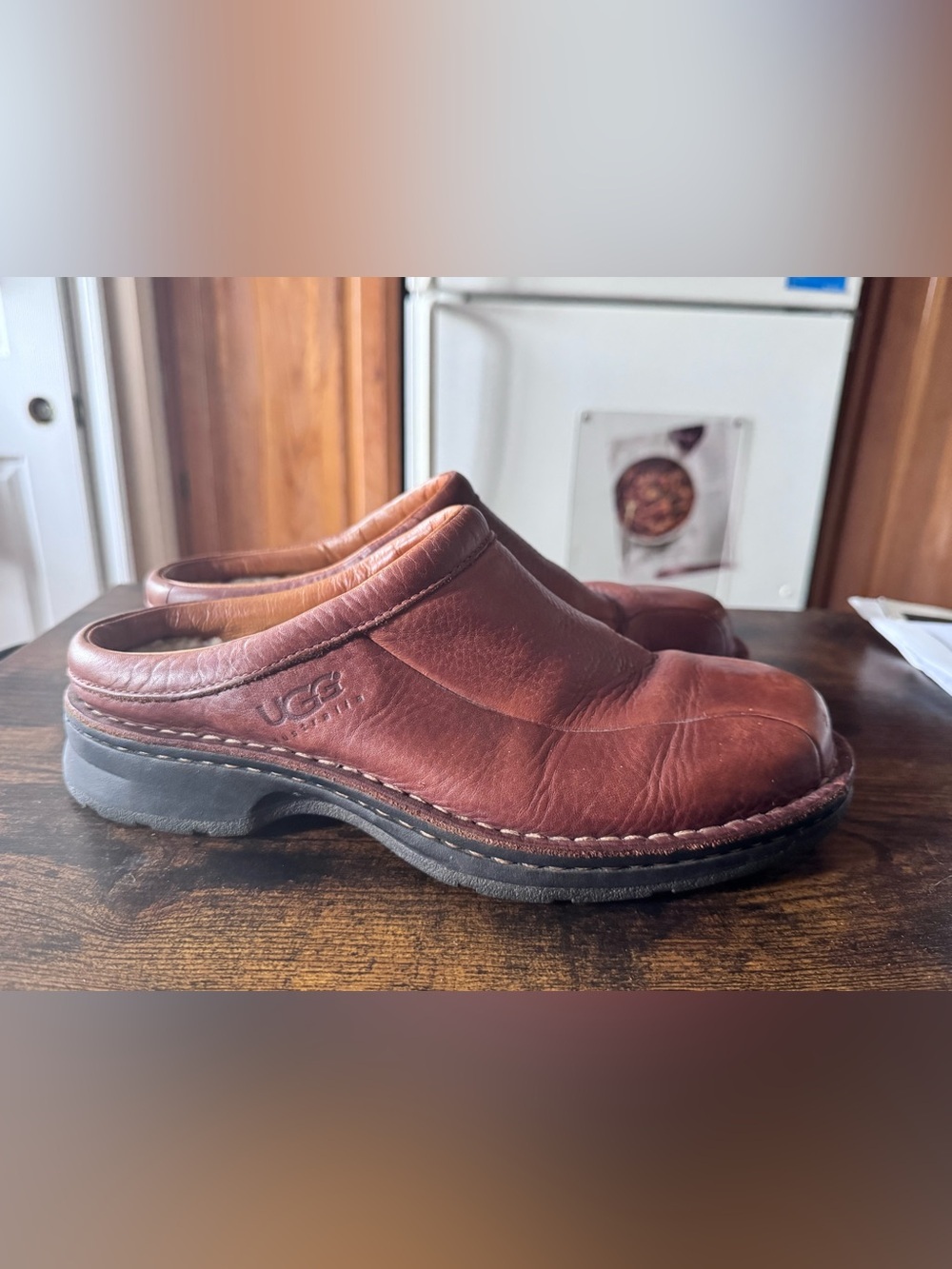 UGG Australia Men’s Leather Fleece Lined Clog Slippers Brown S/N 5526 Size 8